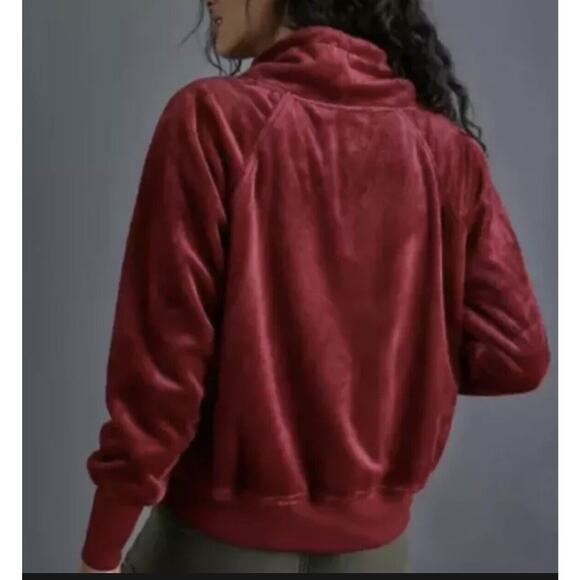 Anthropologie Sunday BKY women’s Ruby Red Activewear Velour Top Pullover L 8 10 - Picture 6 of 9